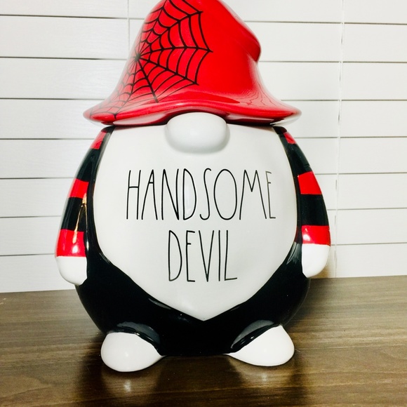 HANDSOME DEVIL Gnome Canister - Picture 1 of 5